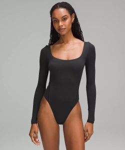 %e8%bf%99%e4%bb%b6lululemon%e8%bf%9e%e4%bd%93%e8%a1%a3%e7%81%ab%e4%ba%86%ef%bc%81%e8%9c%9c%e6%a1%83%e7%bb%92%e8%b4%a8%e6%84%9f%e3%80%81%e6%96%b9%e9%a2%86%e6%98%be%e7%98%a6%ef%bc%8c%e6%8a%98%e5%90%8e